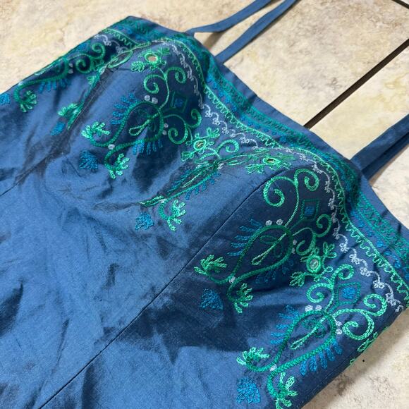 Geometrie Silk Blue Embroidered Mini Dress size 6 Cocktail Wedding Semi Formal - Picture 14 of 16